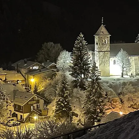 シャレー Les Avernes - Champagny En Vanoise, Domaine Paradiski *