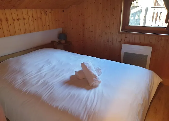 Chalet Les Avernes - Champagny En Vanoise, Domaine Paradiski