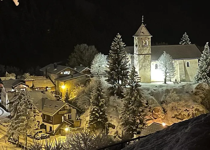 Chalet Les Avernes - Champagny En Vanoise, Domaine Paradiski *